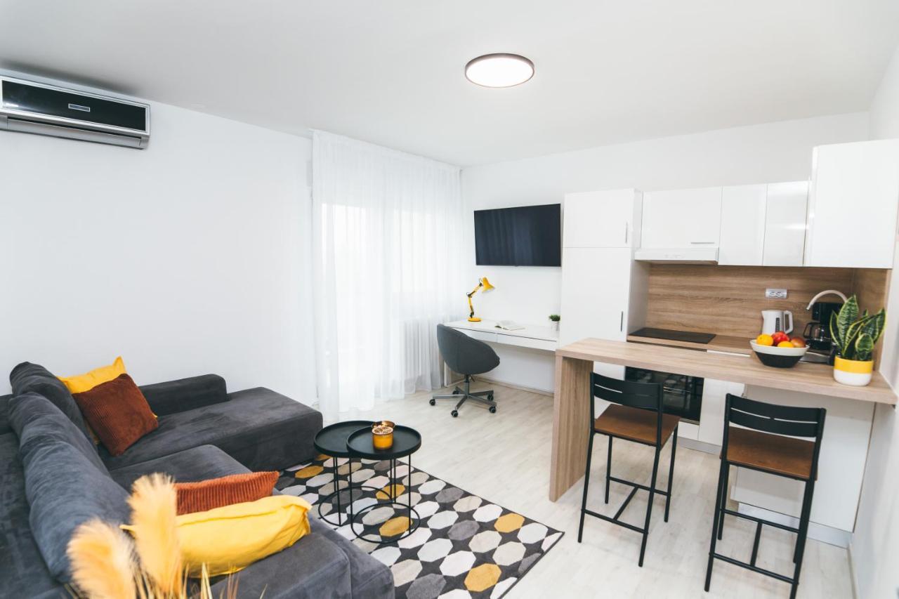 Apartment Aurelia's Comfy Place With Free Parking *