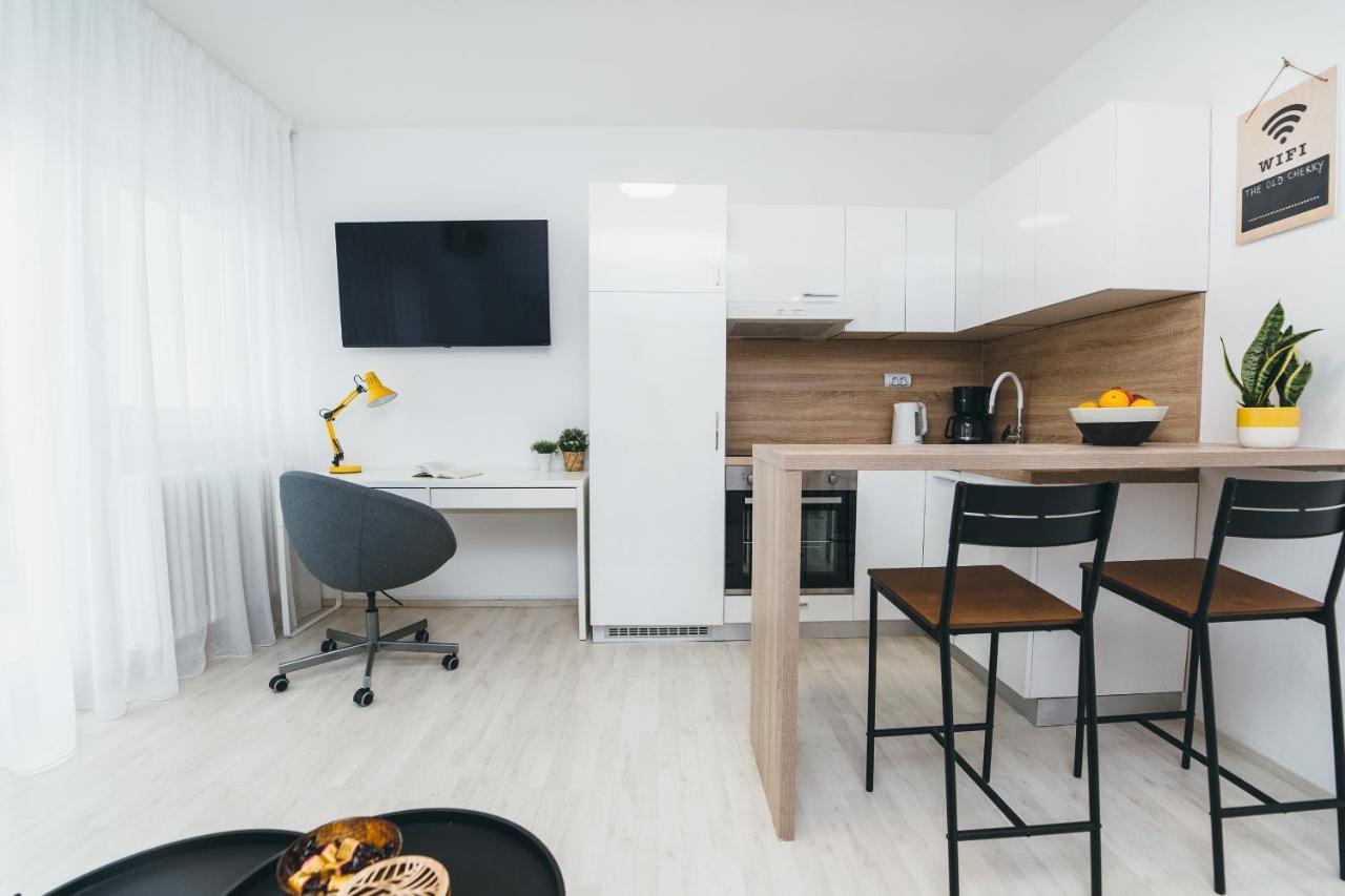 Aurelia's Comfy Place With Free Parking Appartement Zagreb